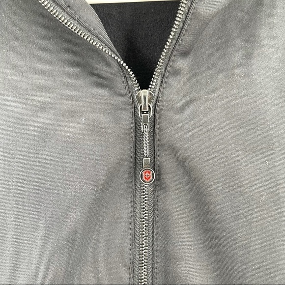 Victorinox Swiss Army Black Fitted Full Zip Black Jacket Water Repellent - Picture 4 of 6